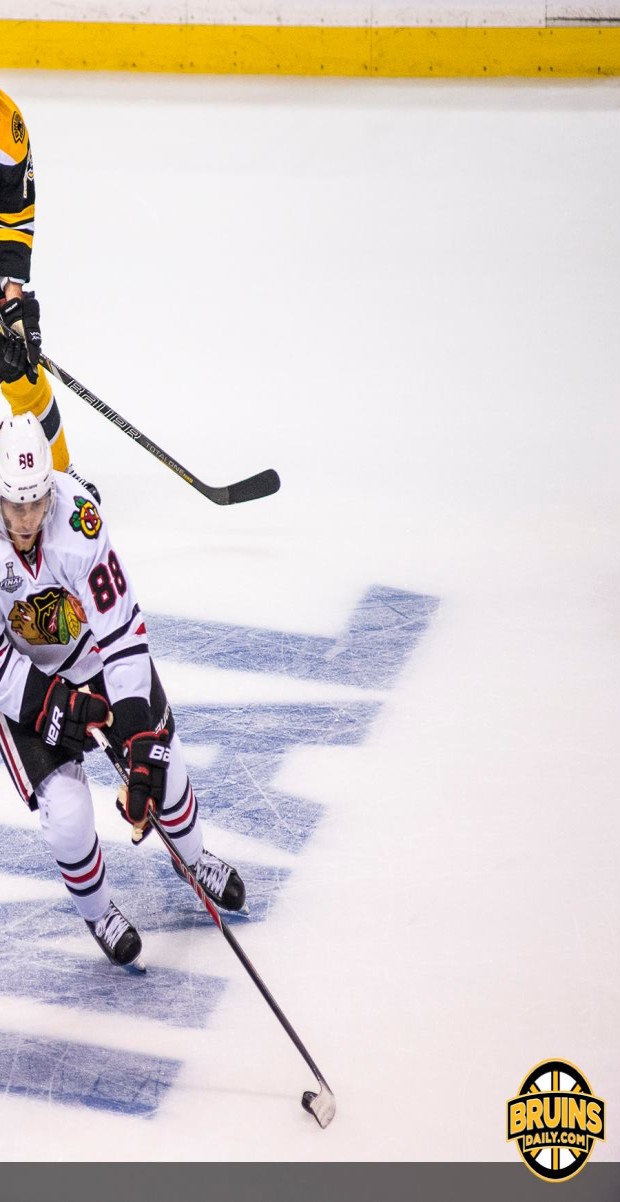 Blackhawks top line too much for Chara, Seidenberg