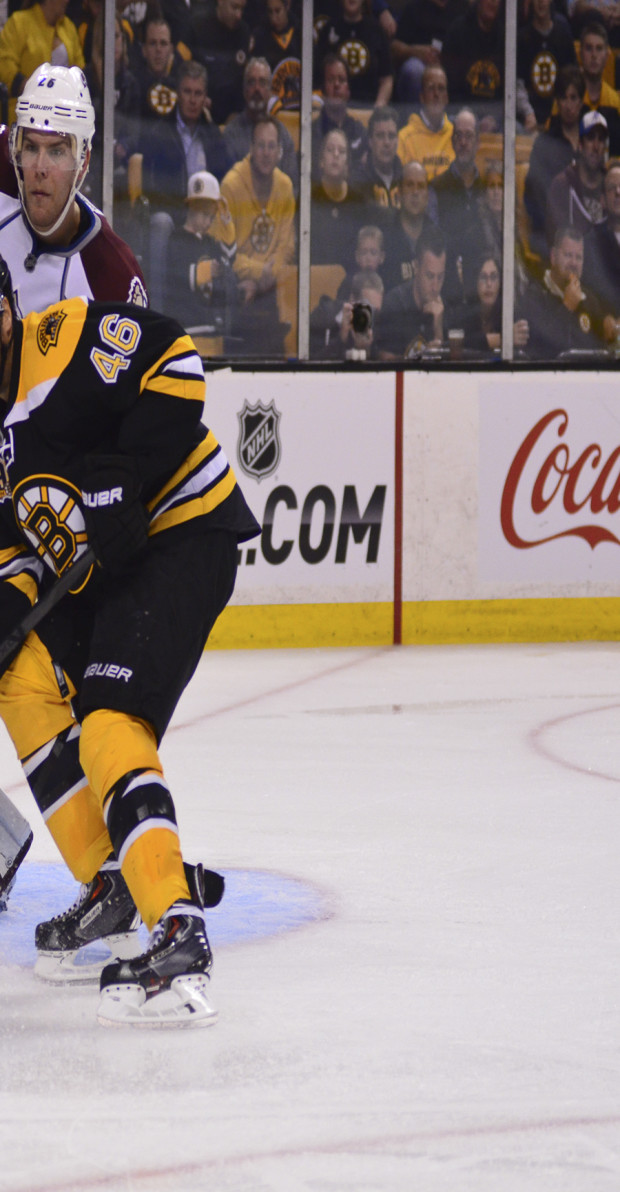 Four-day layoff costly for Bruins in loss to Avs