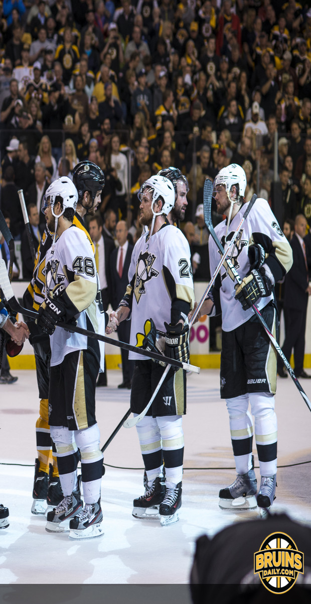 Daily Buzz: November 25, 2013