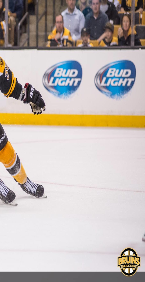 Jordan Caron steps up for Bruins in Game 3 victory