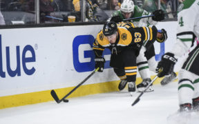 Stars skate past Bruins